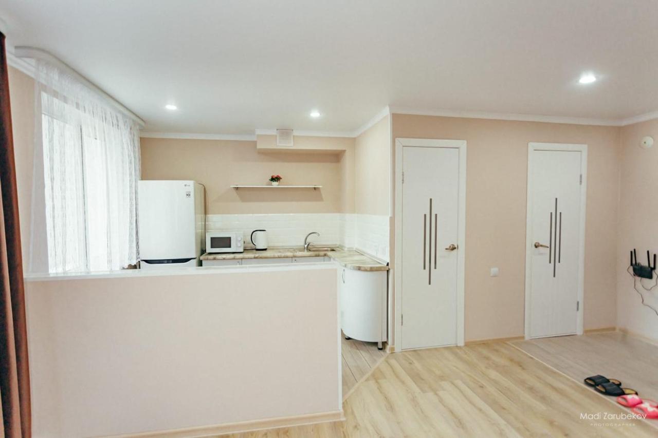 Ferienwohnung Cosy flat Semei Exterior foto