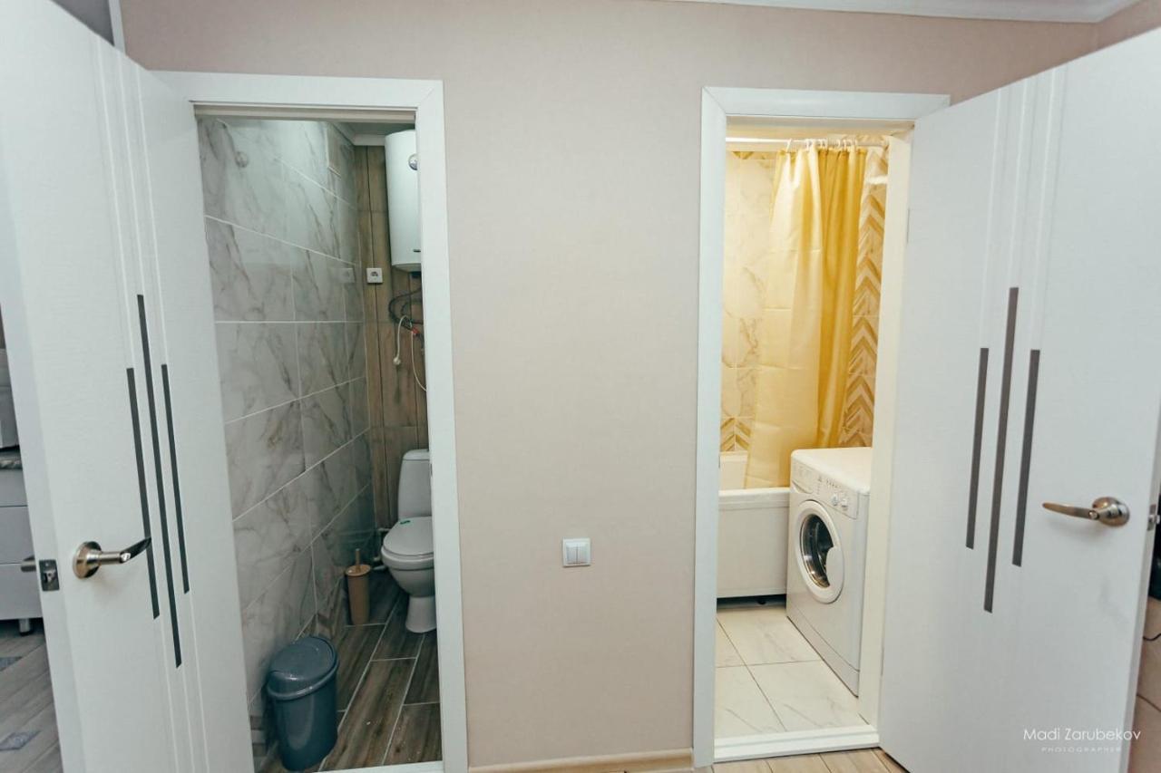 Ferienwohnung Cosy flat Semei Exterior foto